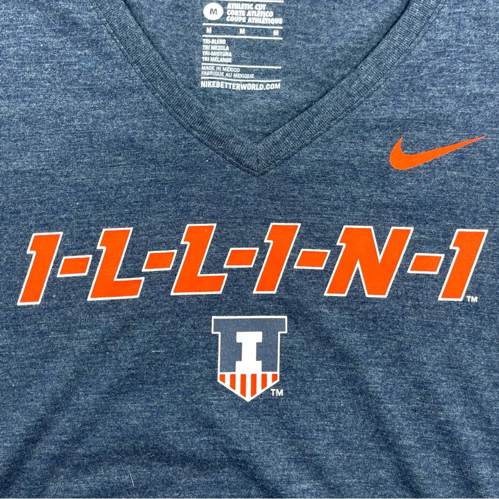 NWT NIKE "The New Tee" Women Heather Navy Blue Illini T-Shirt V-Neck Size Medium - Picture 3 of 9